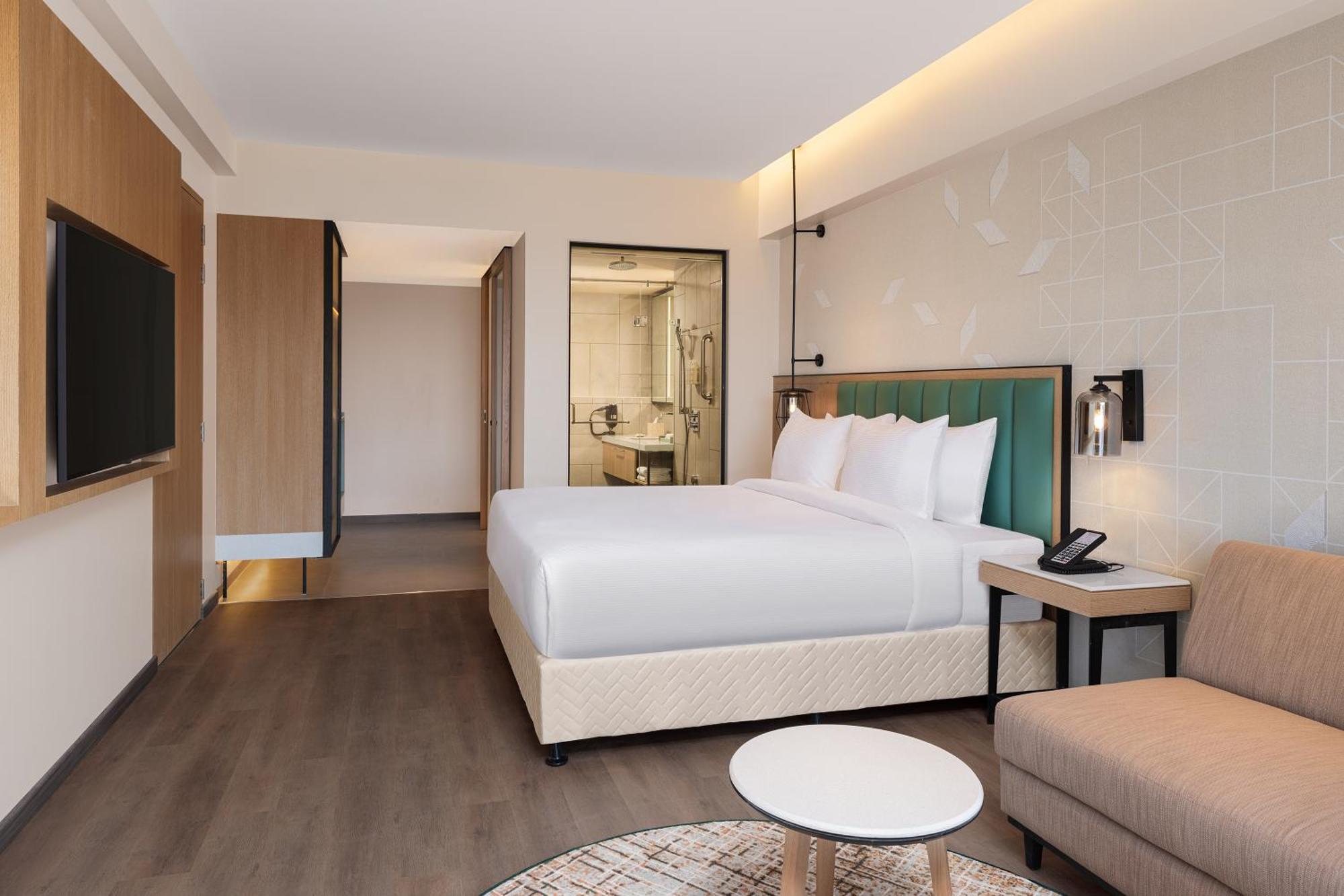 Hilton Garden Inn Surat City Centre Extérieur photo